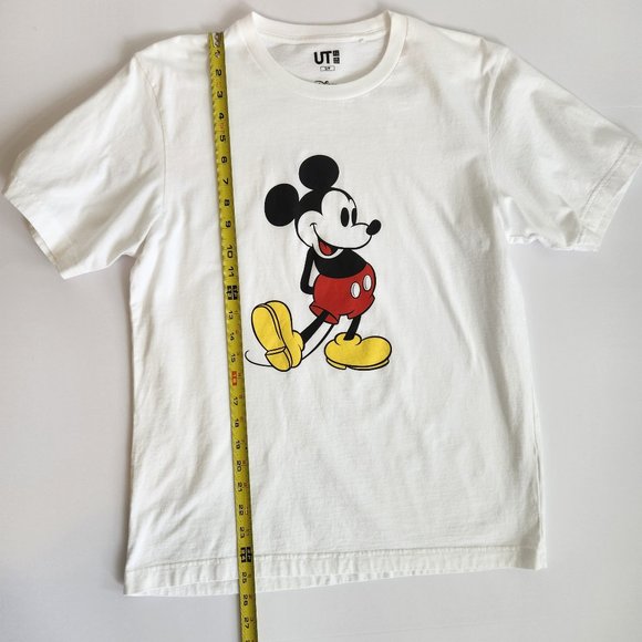 Uniqlo Mickey Mouse White Tshirt Graphic Tee Disney Parks Vacation Summer Small - Picture 7 of 7
